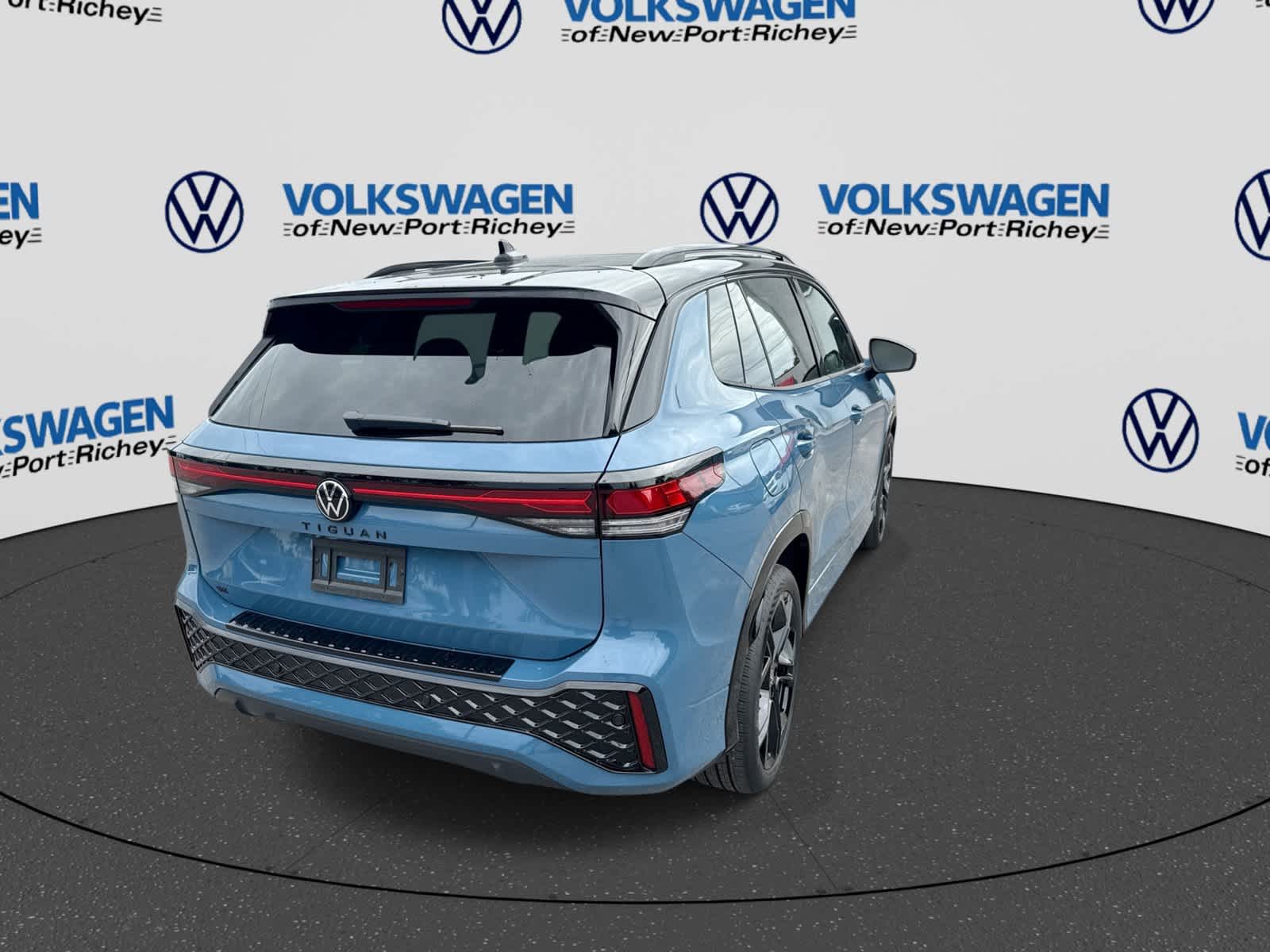 2026 Volkswagen Tiguan SE R-Line Negro