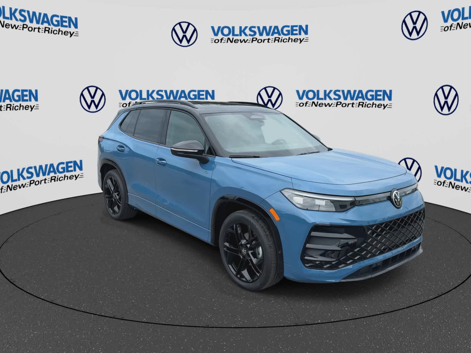 2026 Volkswagen Tiguan SE R-Line Negro