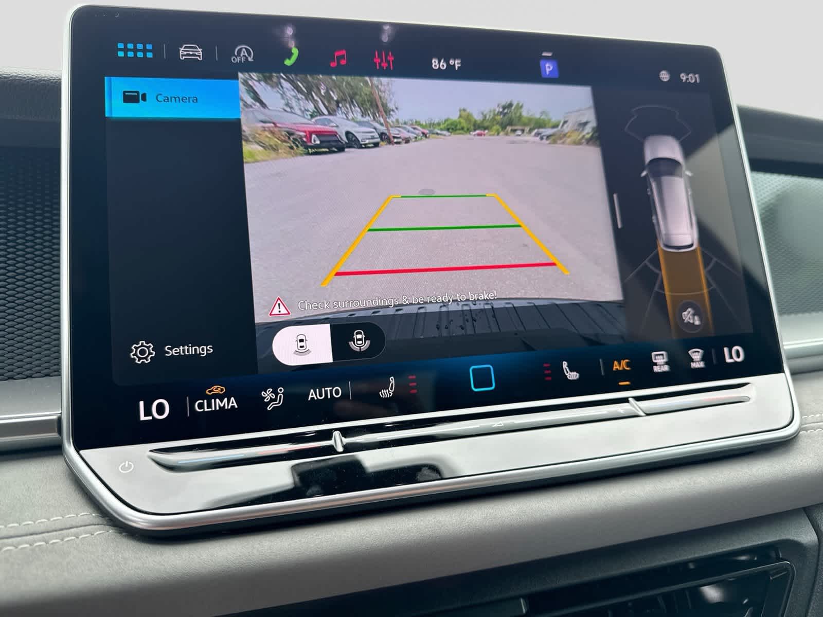 2026 Volkswagen Tiguan SE R-Line Negro