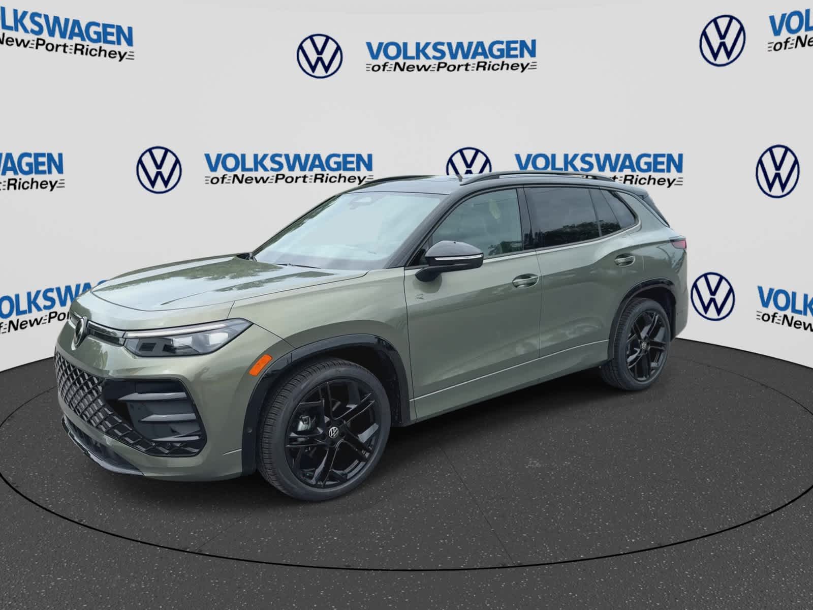 2026 Volkswagen Tiguan SE R-Line Negro