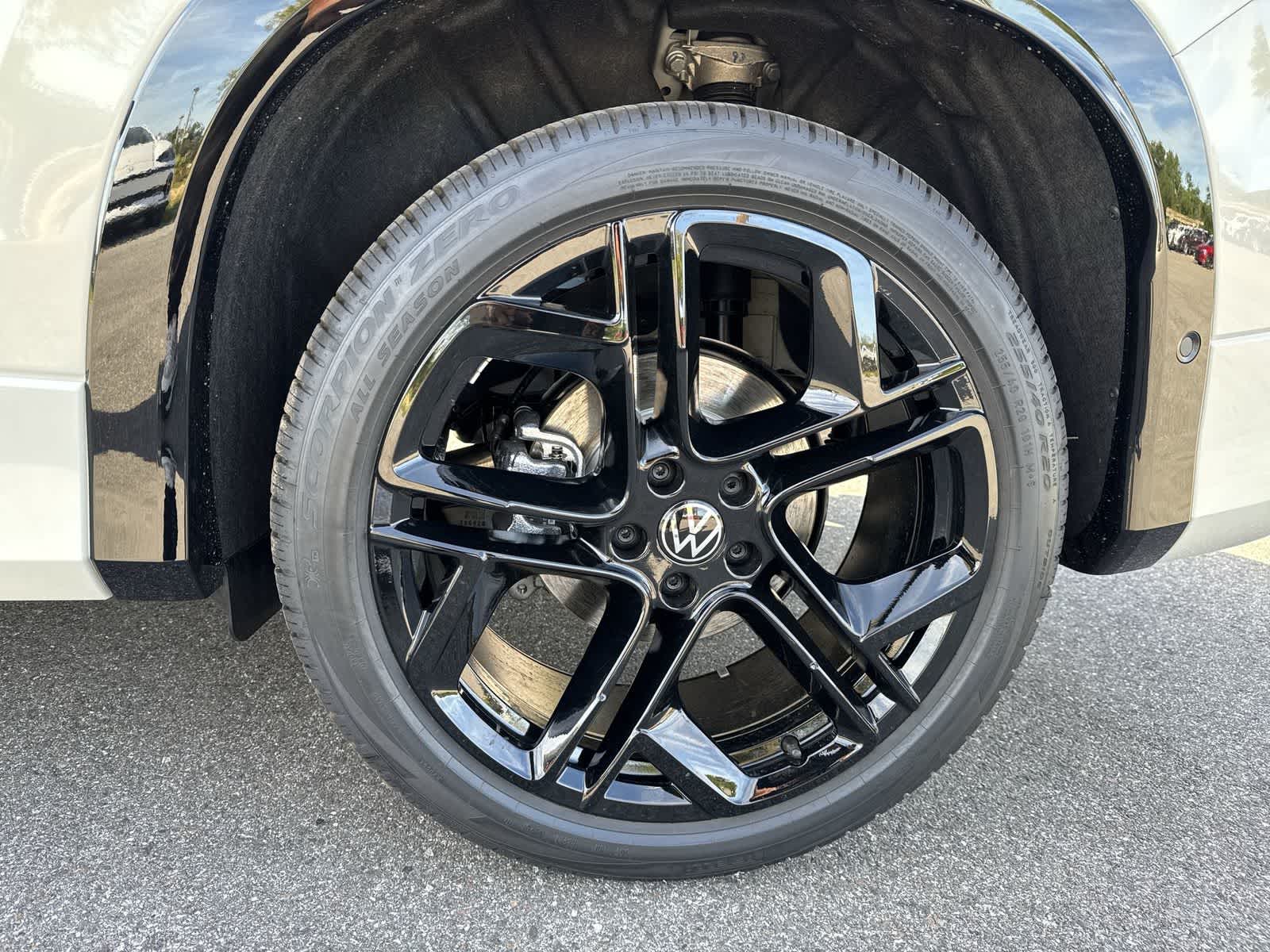 Volkswagen Tiguan 2.0T SE R-Line Negro 2026