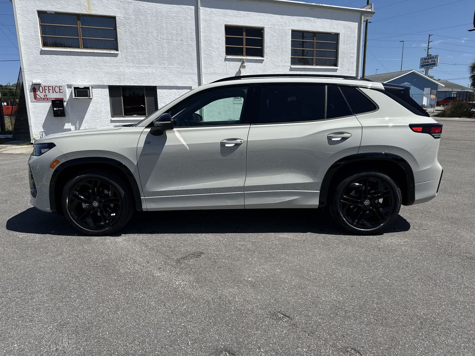 Volkswagen Tiguan 2.0T SE R-Line Negro 2026