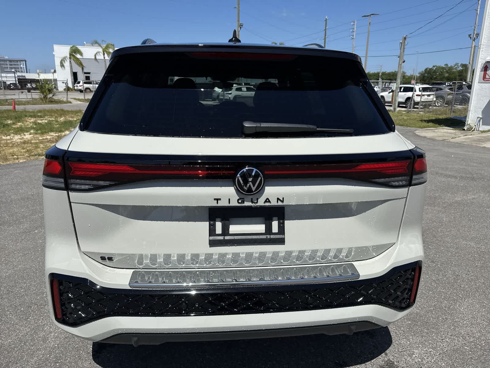 Volkswagen Tiguan 2.0T SE R-Line Negro 2026