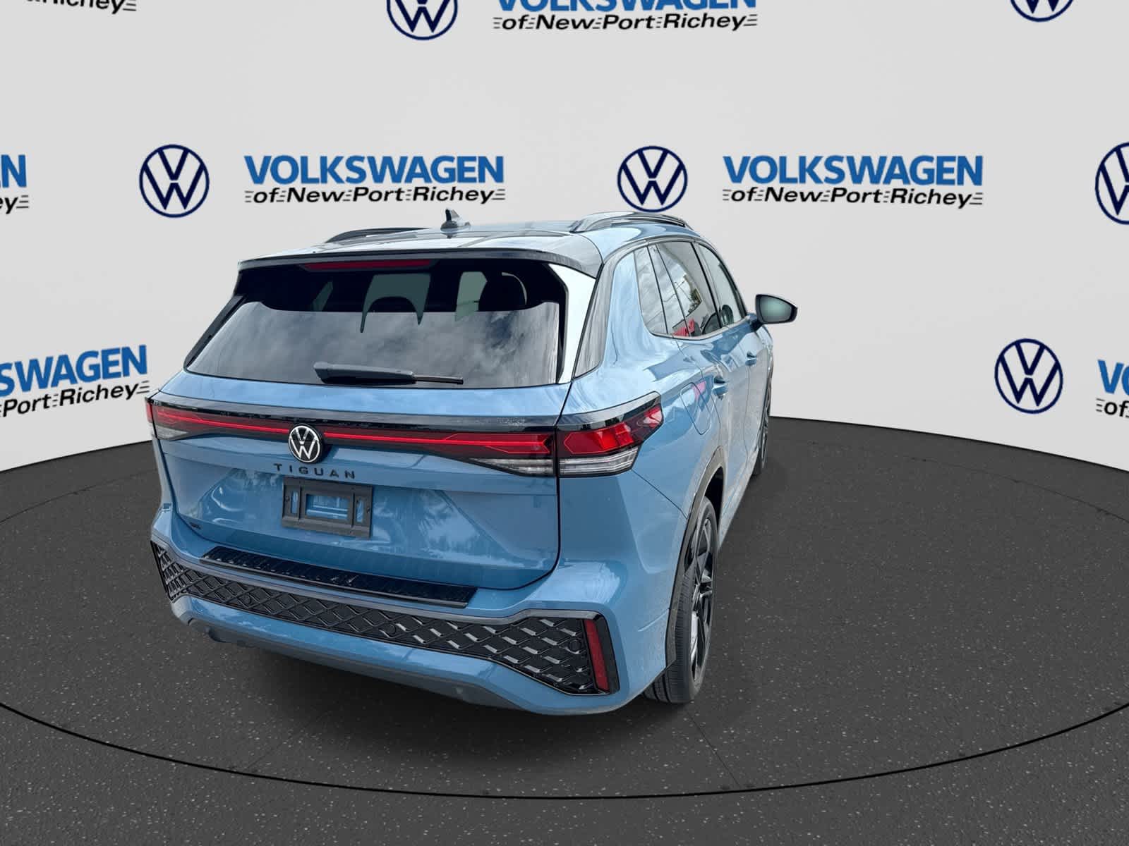 2026 Volkswagen Tiguan SE R-Line Negro