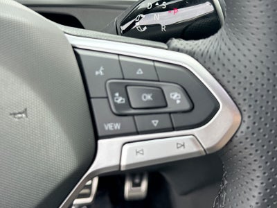 2026 Volkswagen Tiguan SE R-Line Negro