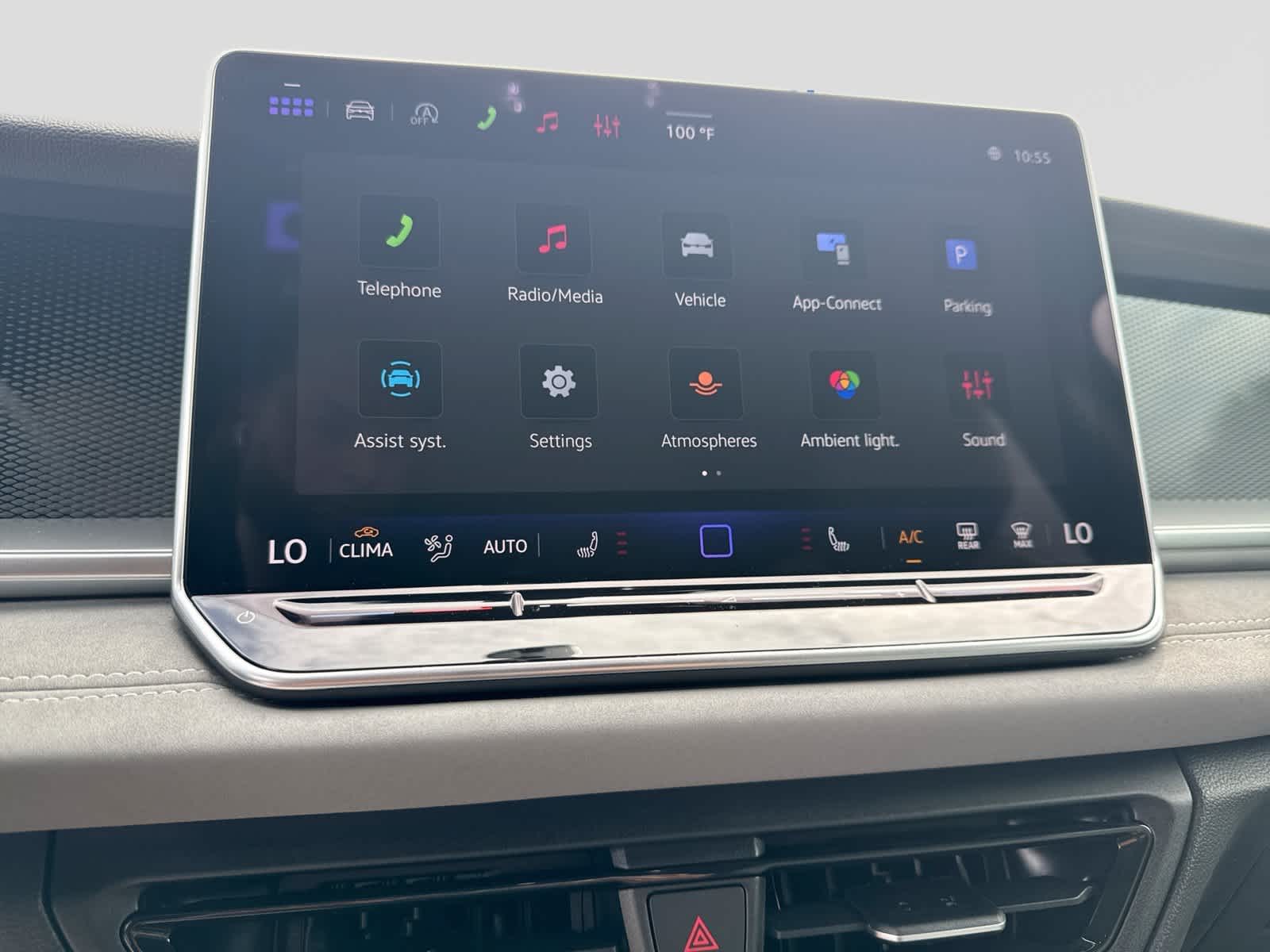 2026 Volkswagen Tiguan SE R-Line Negro