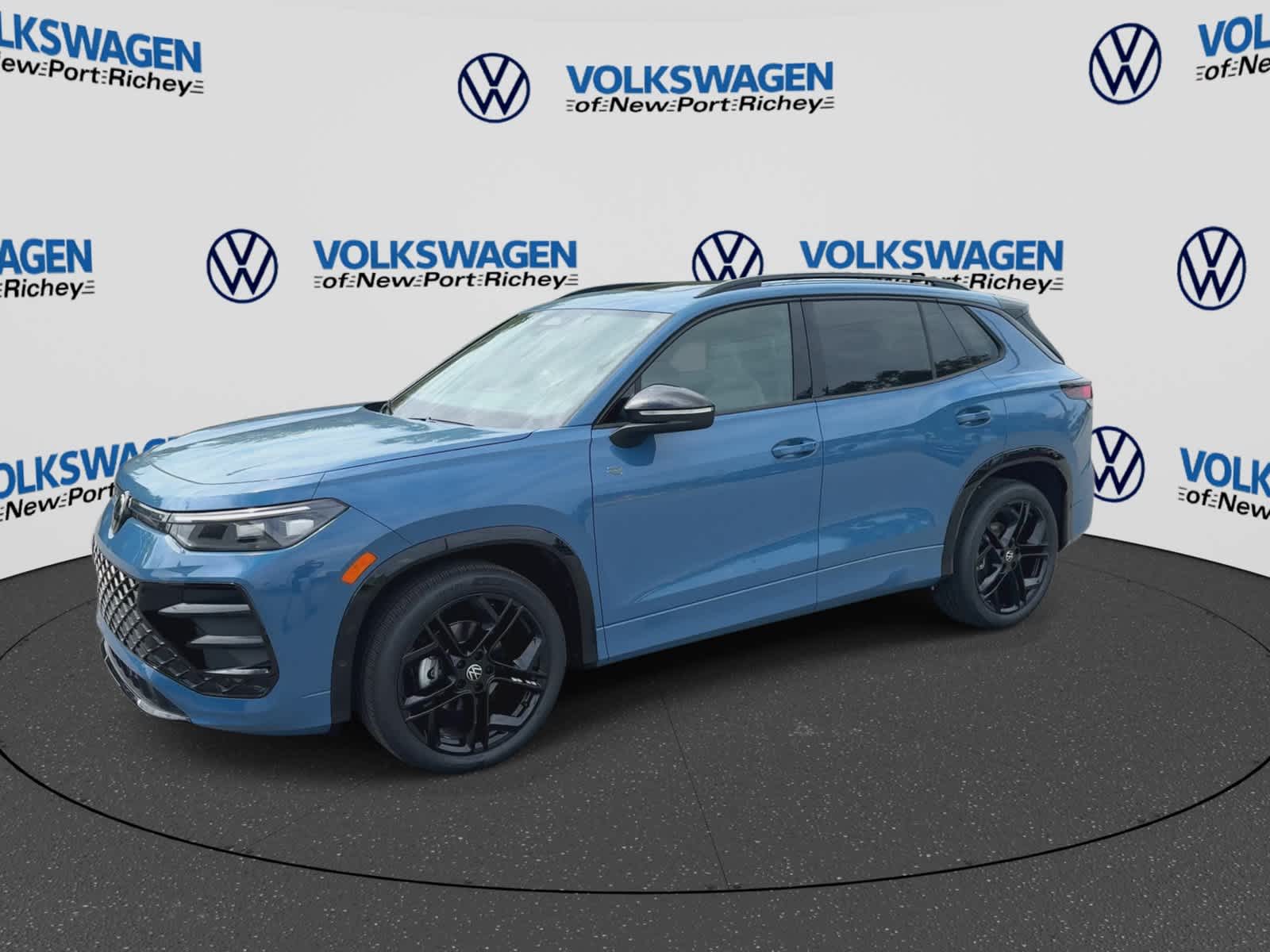 2026 Volkswagen Tiguan SE R-Line Negro