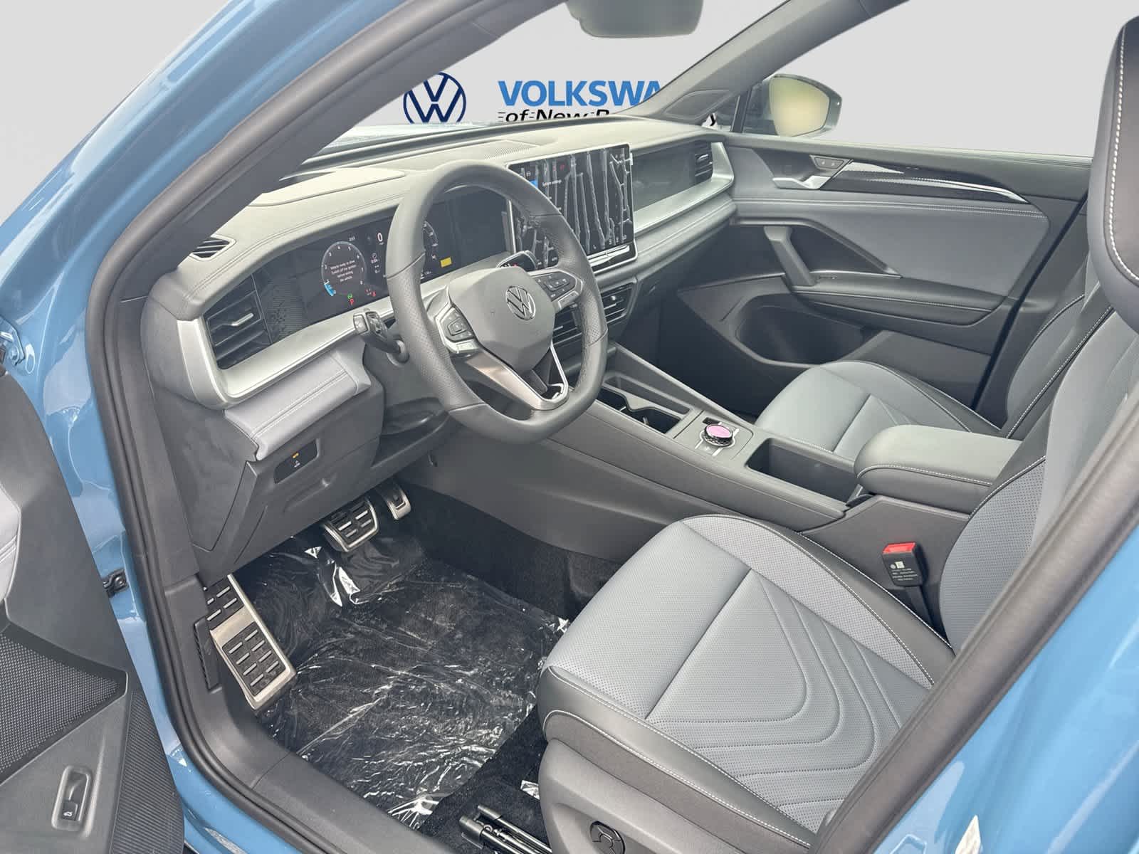 2026 Volkswagen Tiguan SE R-Line Negro