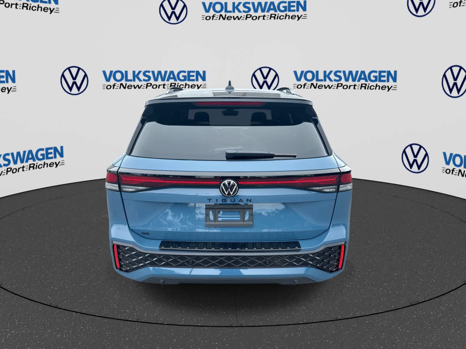 2026 Volkswagen Tiguan SE R-Line Negro