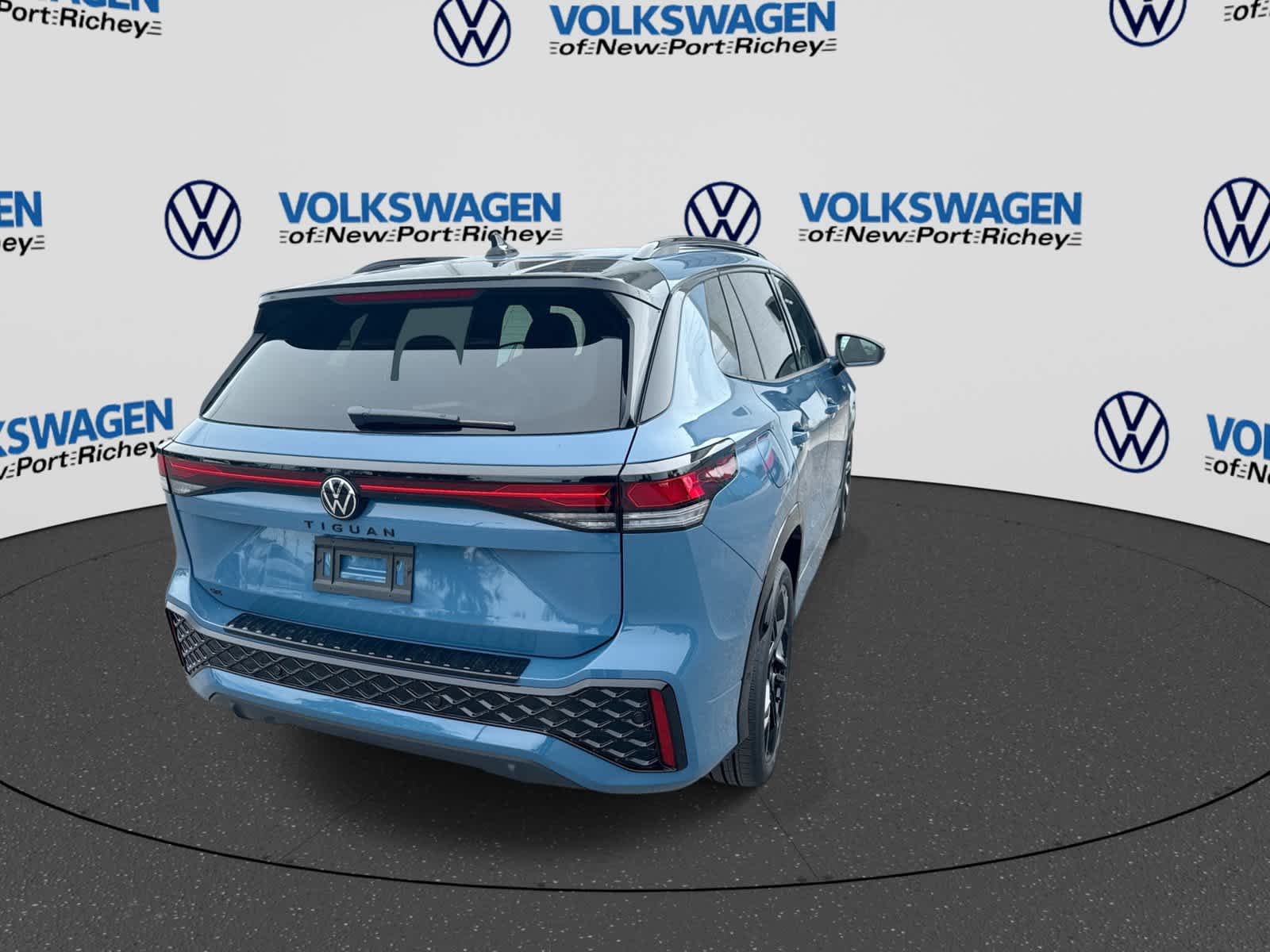 2026 Volkswagen Tiguan SE R-Line Negro