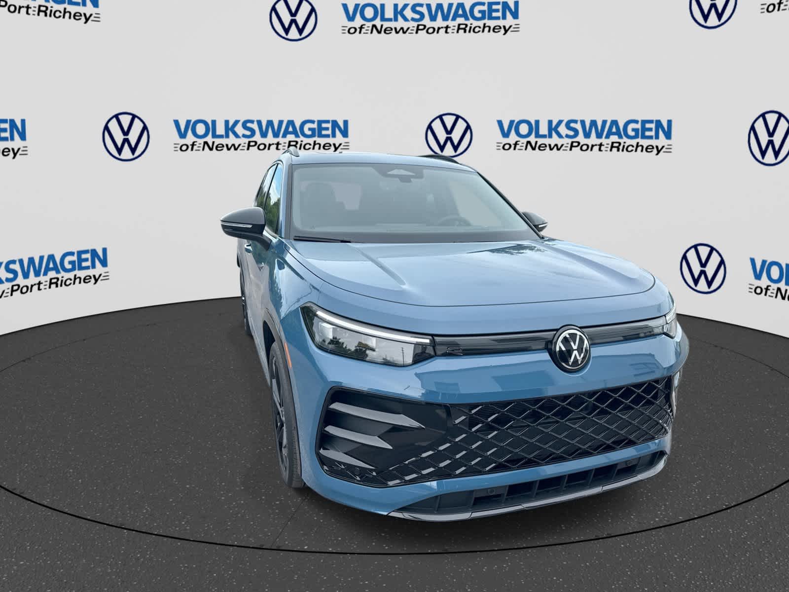2026 Volkswagen Tiguan SE R-Line Negro