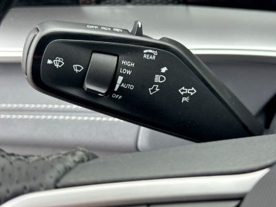 2026 Volkswagen Tiguan SE R-Line Negro
