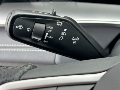 2026 Volkswagen Tiguan SE R-Line Negro
