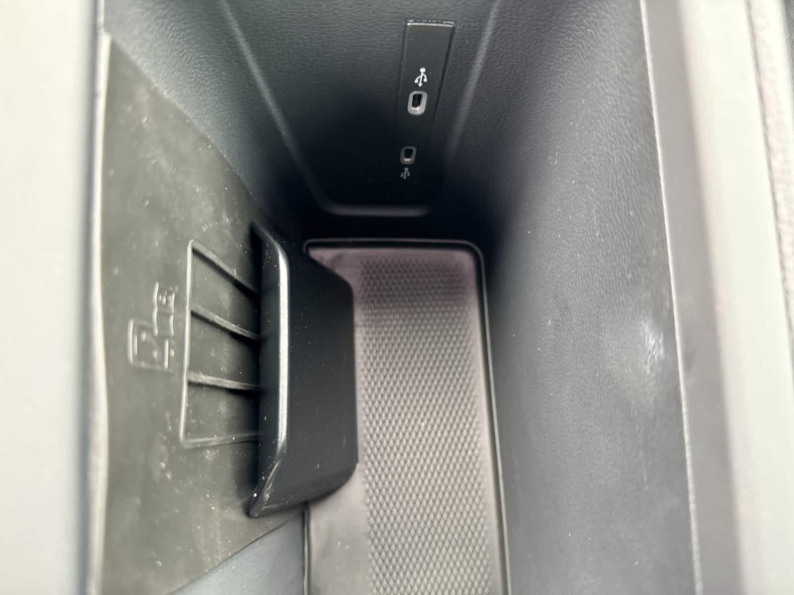 2026 Volkswagen Tiguan SE R-Line Negro