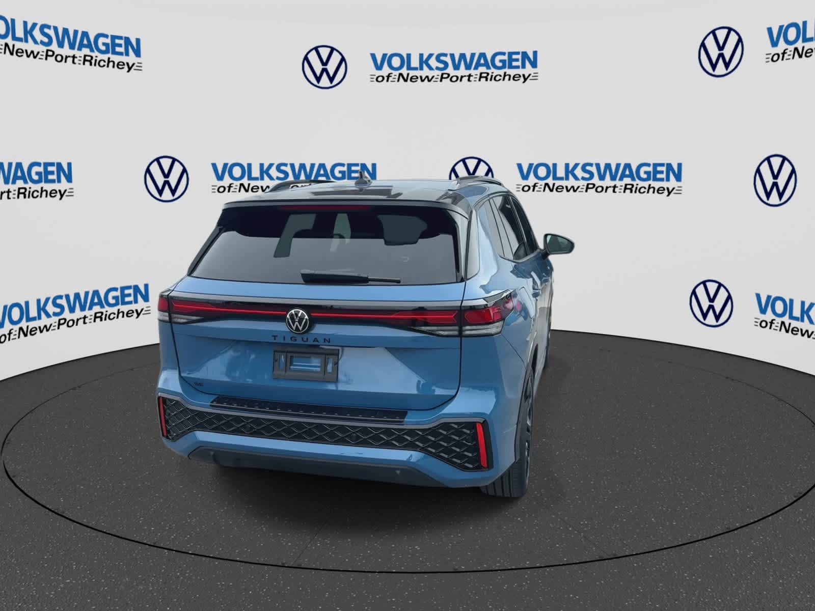 2026 Volkswagen Tiguan SE R-Line Negro