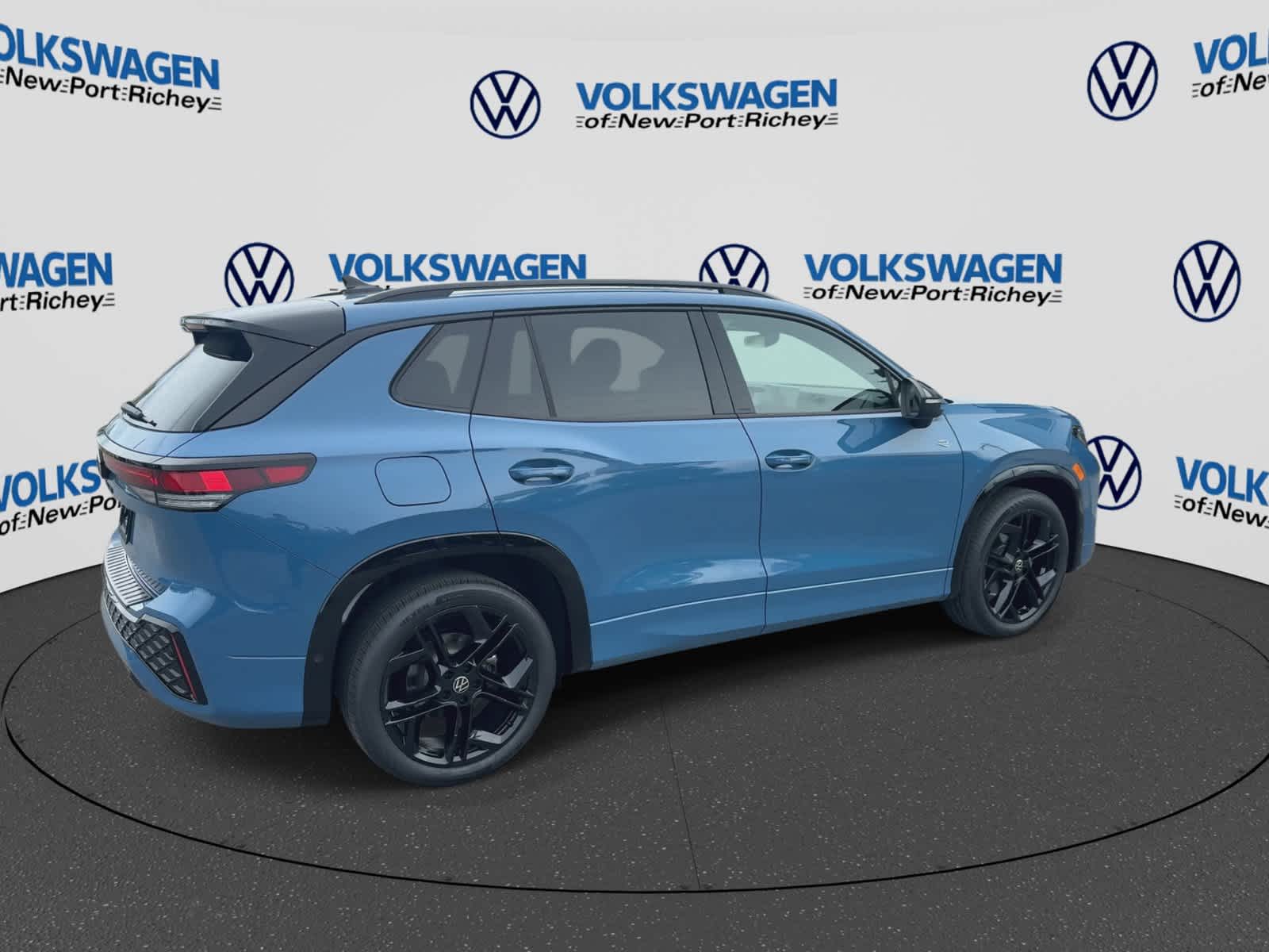 2026 Volkswagen Tiguan SE R-Line Negro