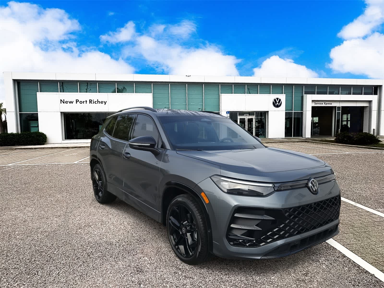 2025 Volkswagen Tiguan 2.0T SE R-Line Negro