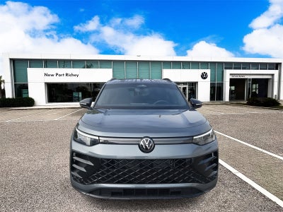 2025 Volkswagen Tiguan 2.0T SE R-Line Negro
