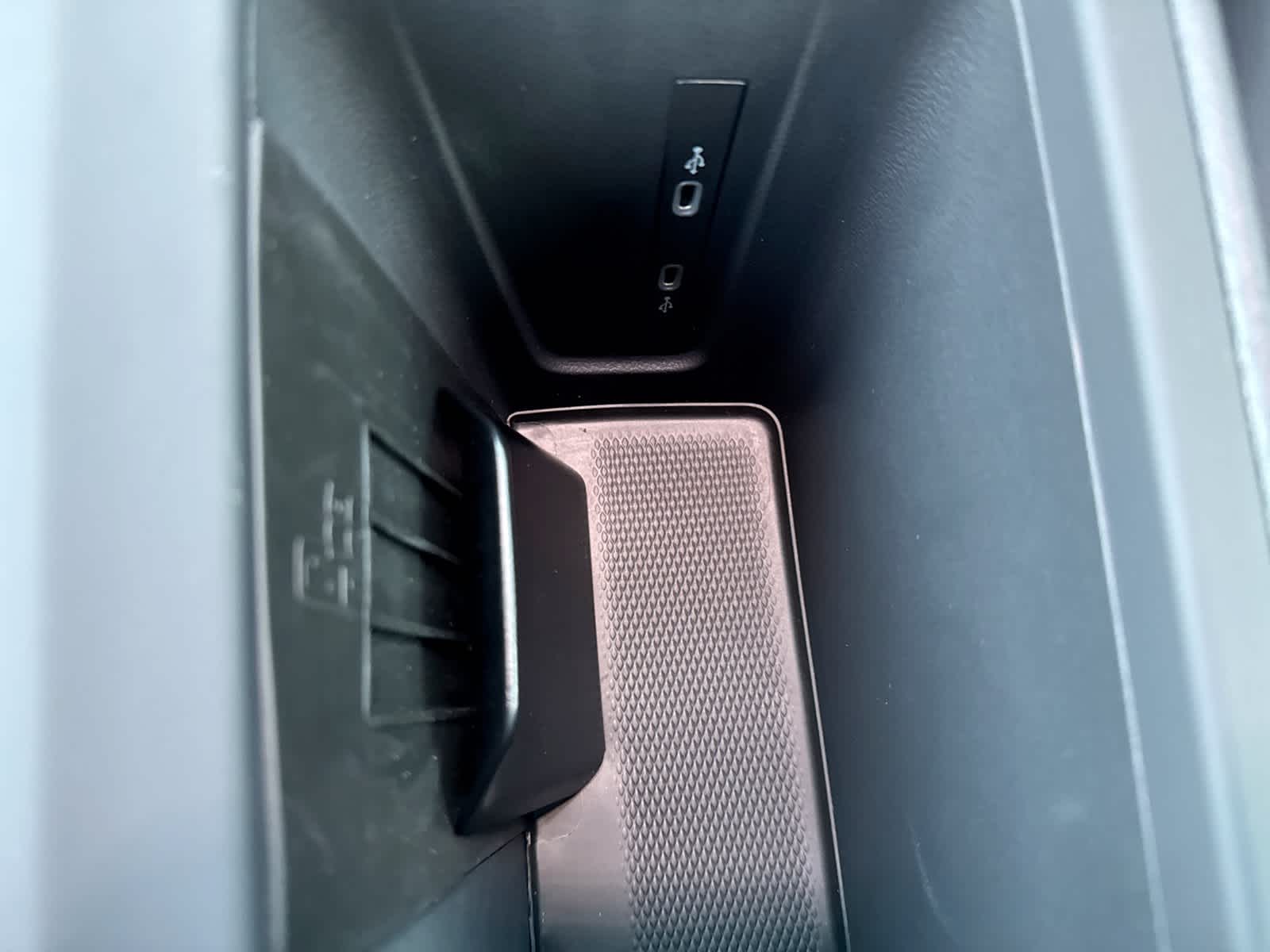 2026 Volkswagen Tiguan SE R-Line Negro