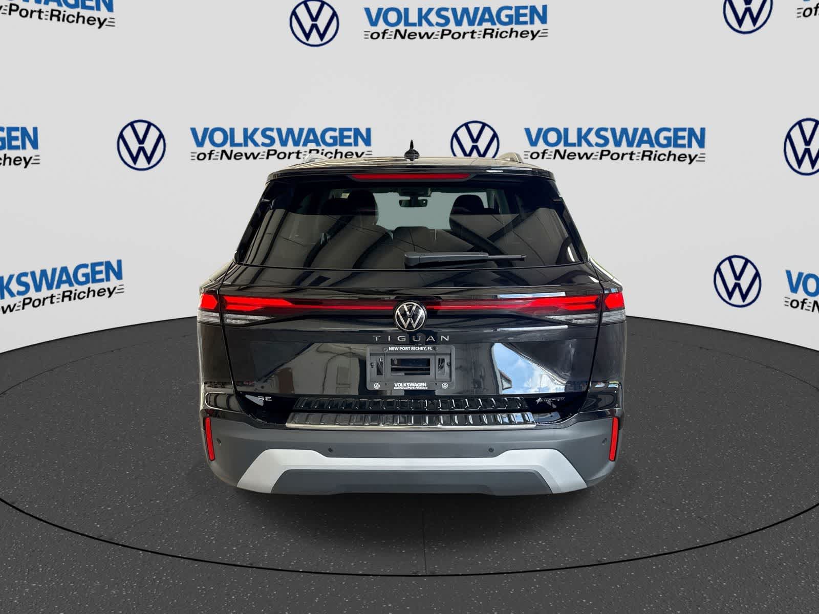 2026 Volkswagen Tiguan 2.0T SE