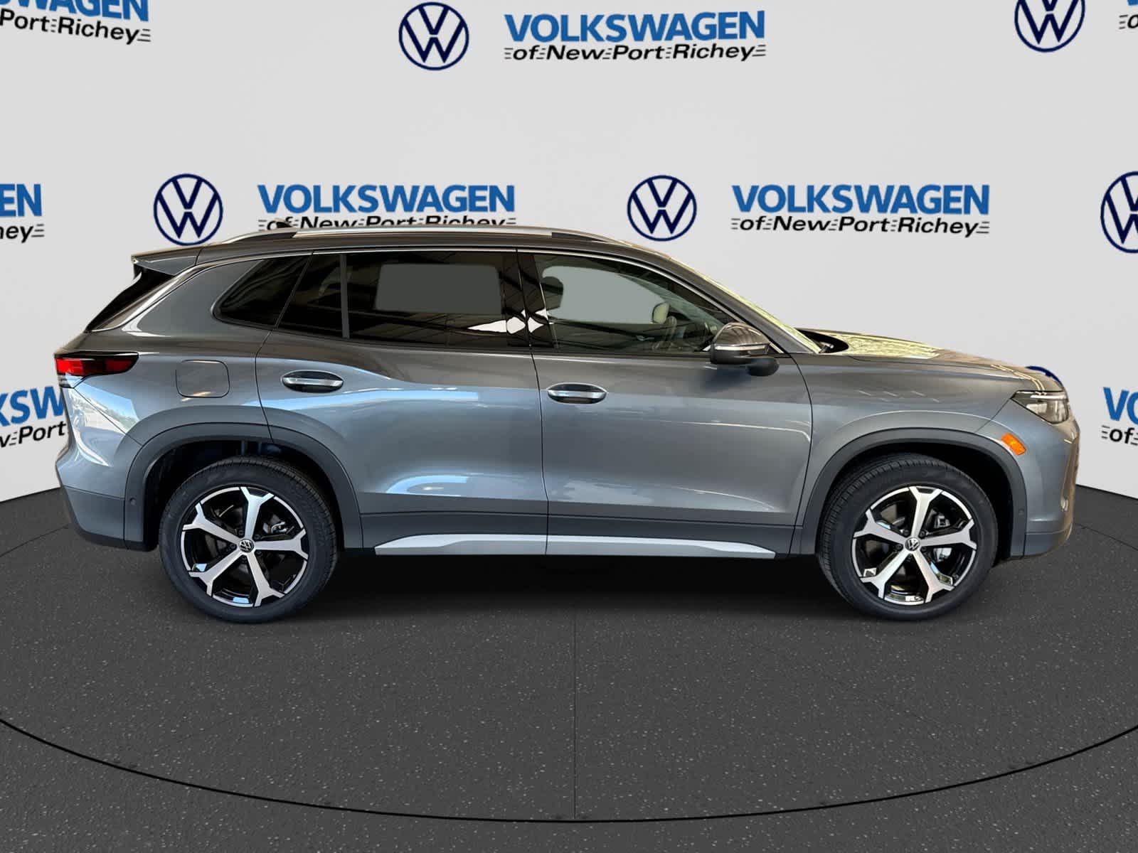 Volkswagen Tiguan SE 2026