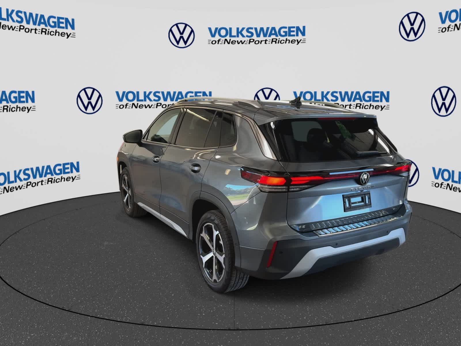 Volkswagen Tiguan SE 2026