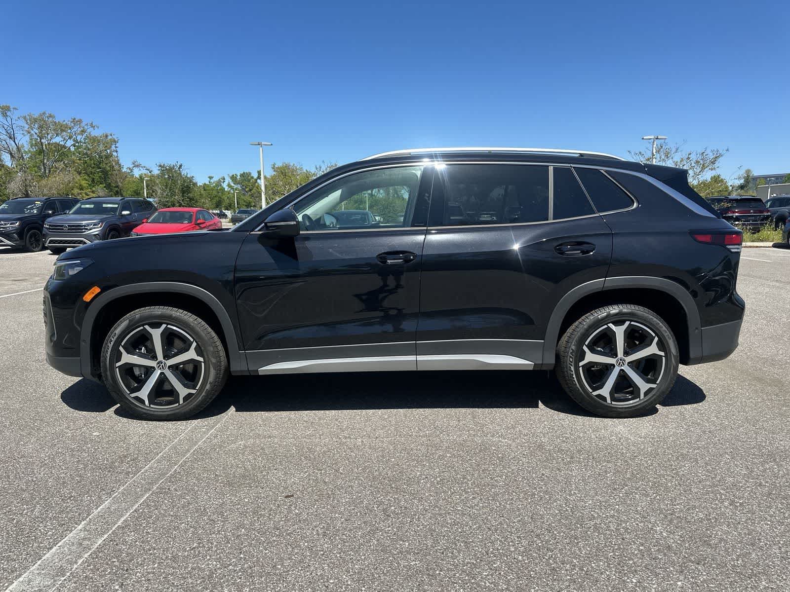 2026 Volkswagen Tiguan 2.0T SE