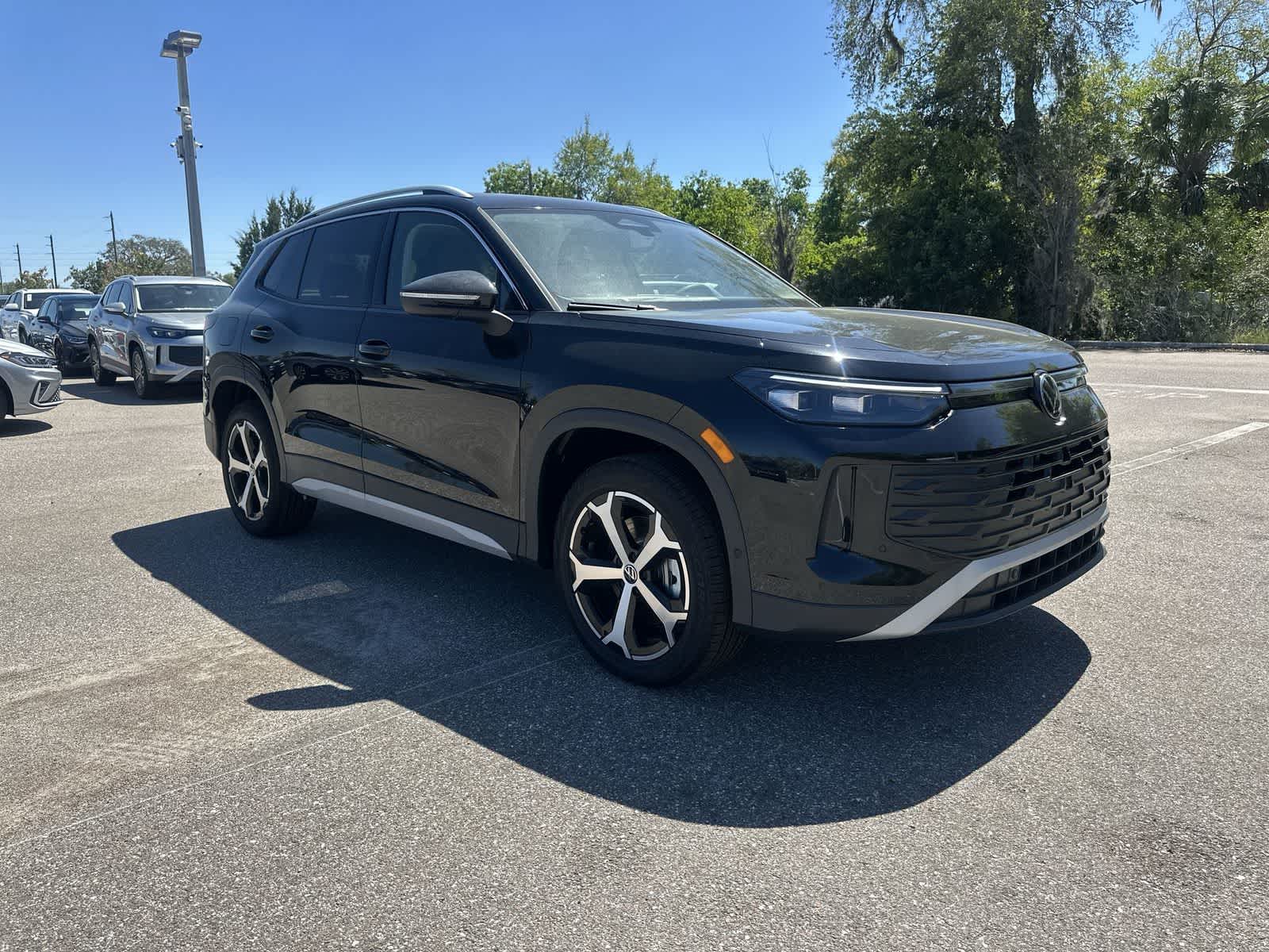 2026 Volkswagen Tiguan 2.0T SE