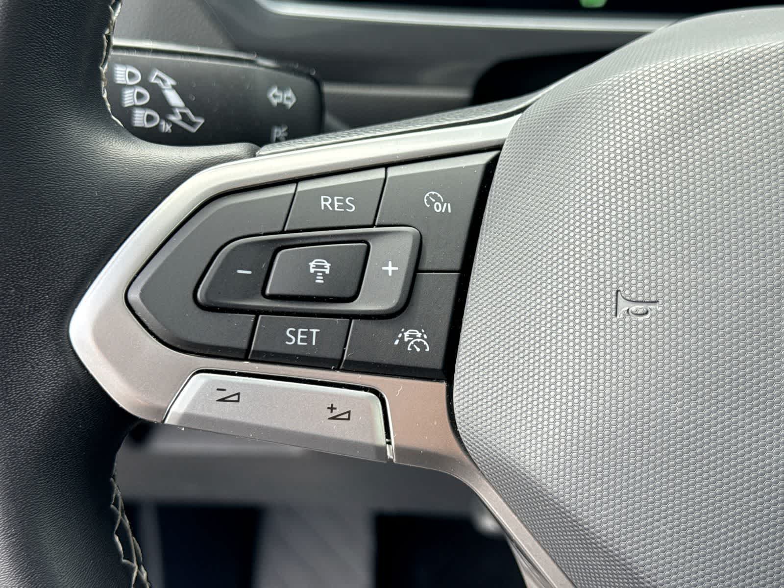 Volkswagen Tiguan SE 2023