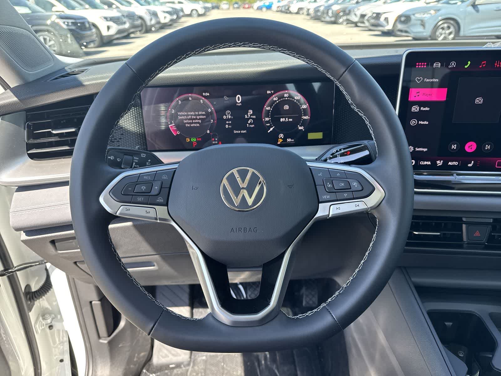 2026 Volkswagen Tiguan 2.0T SE