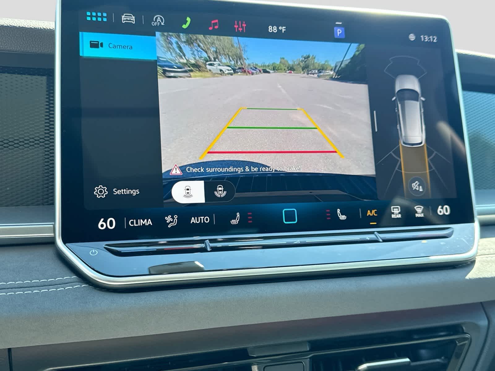 Volkswagen Tiguan SE 2026