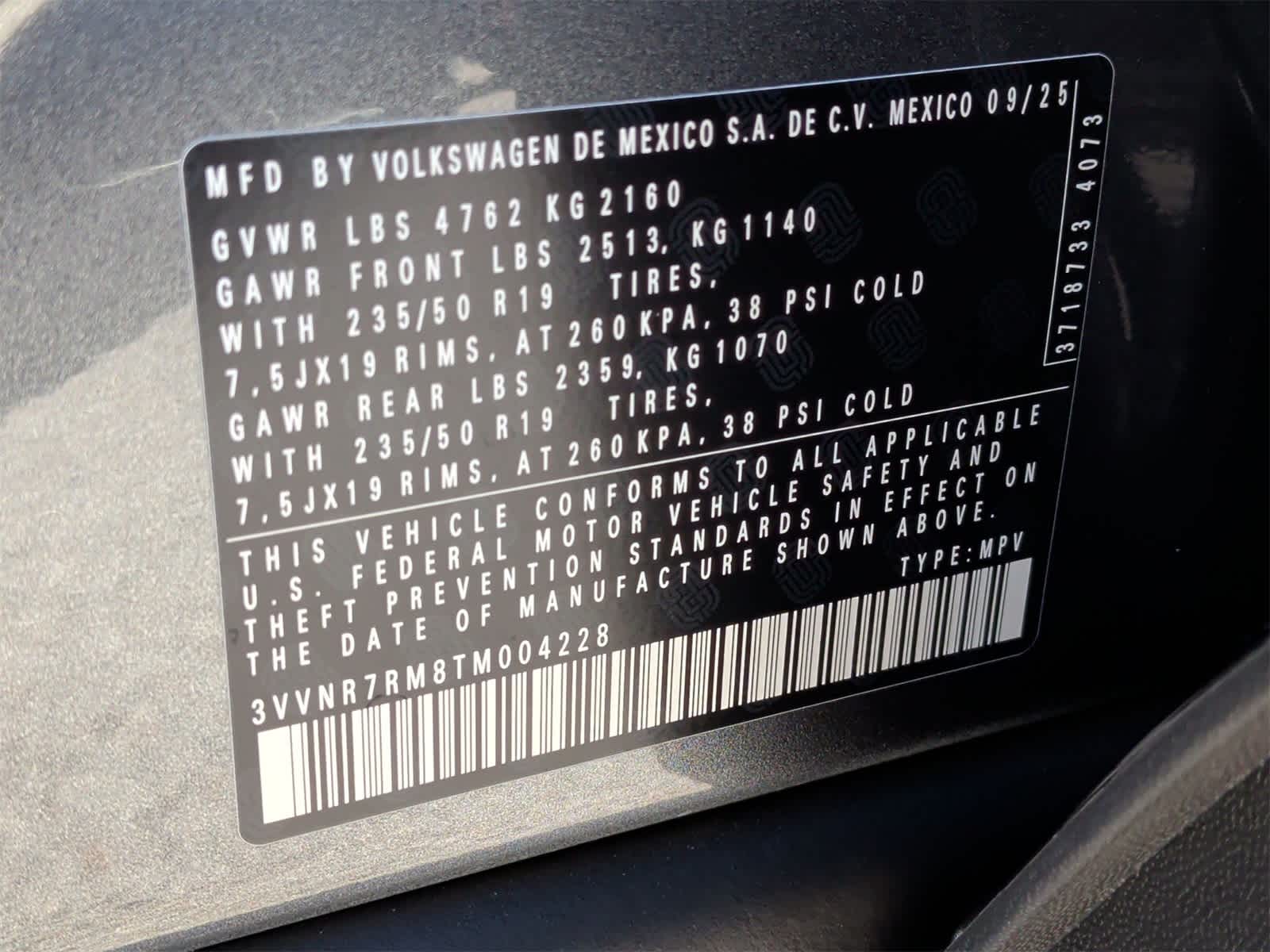 2026 Volkswagen Tiguan 2.0T SE