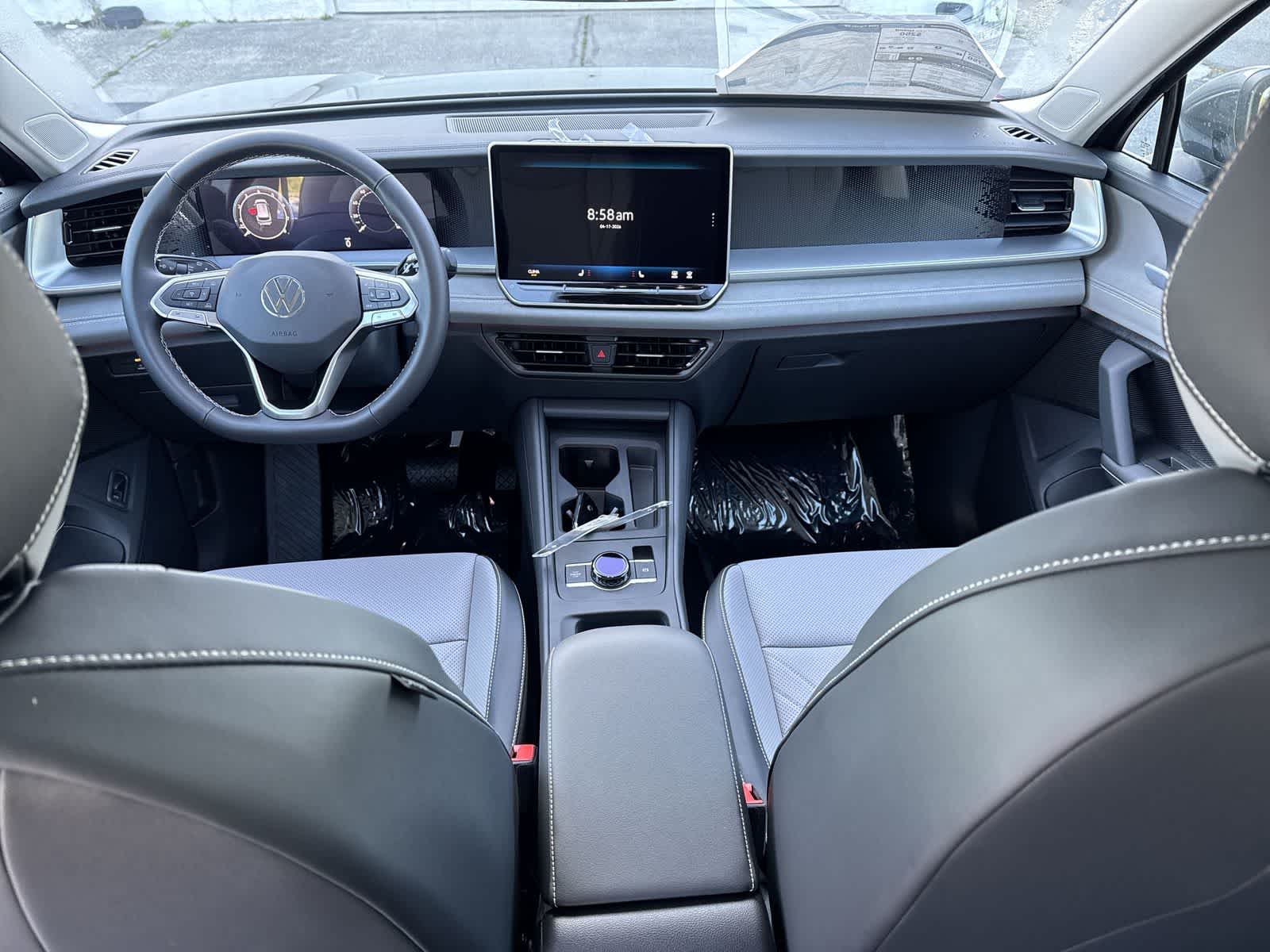 2026 Volkswagen Tiguan 2.0T SE