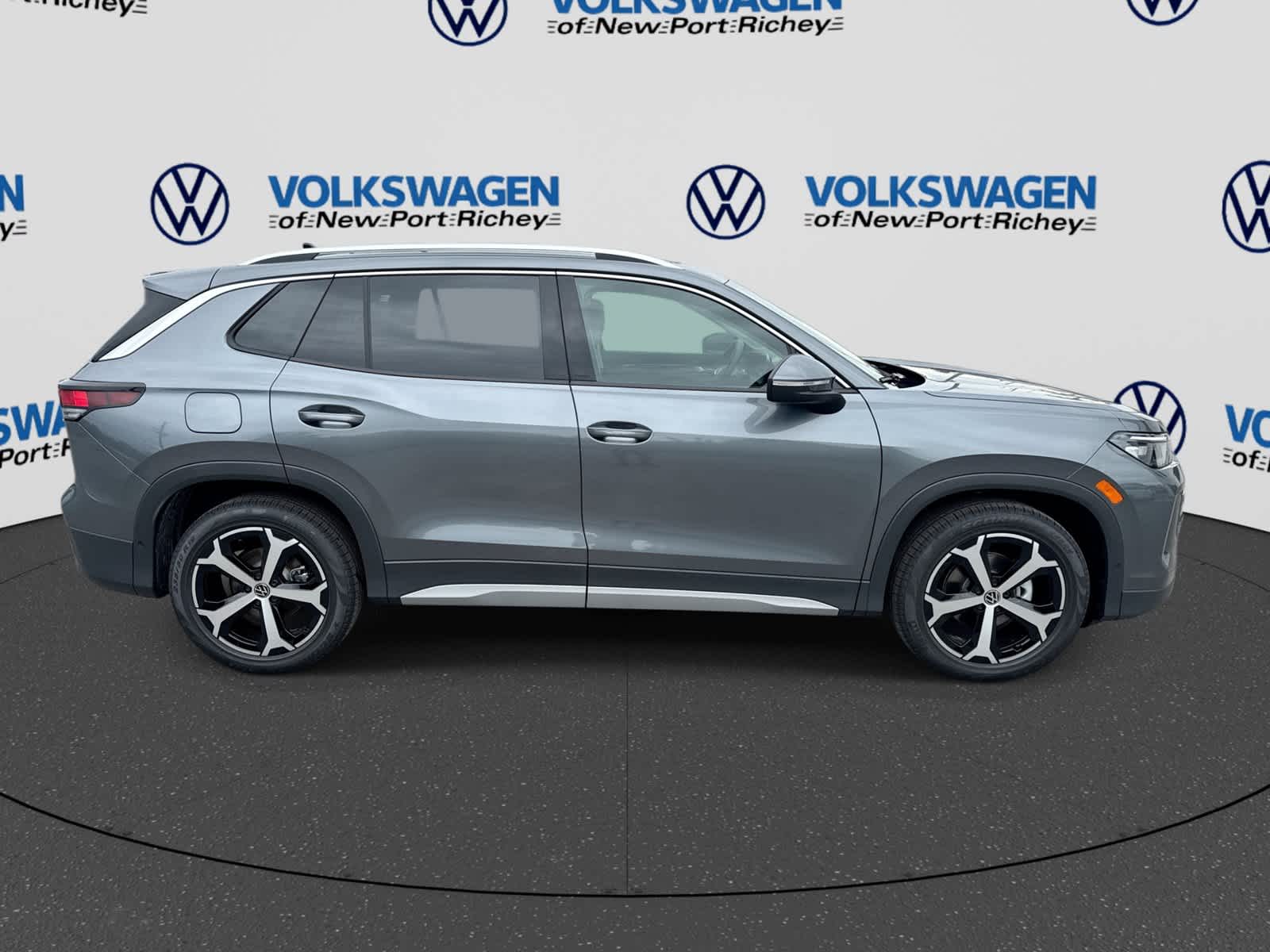 Volkswagen Tiguan SE 2026