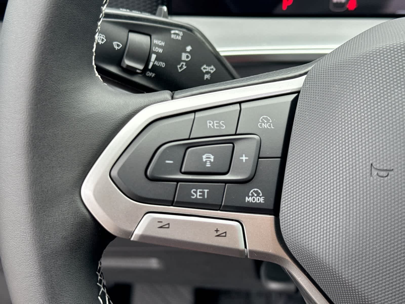 Volkswagen Tiguan SE 2026