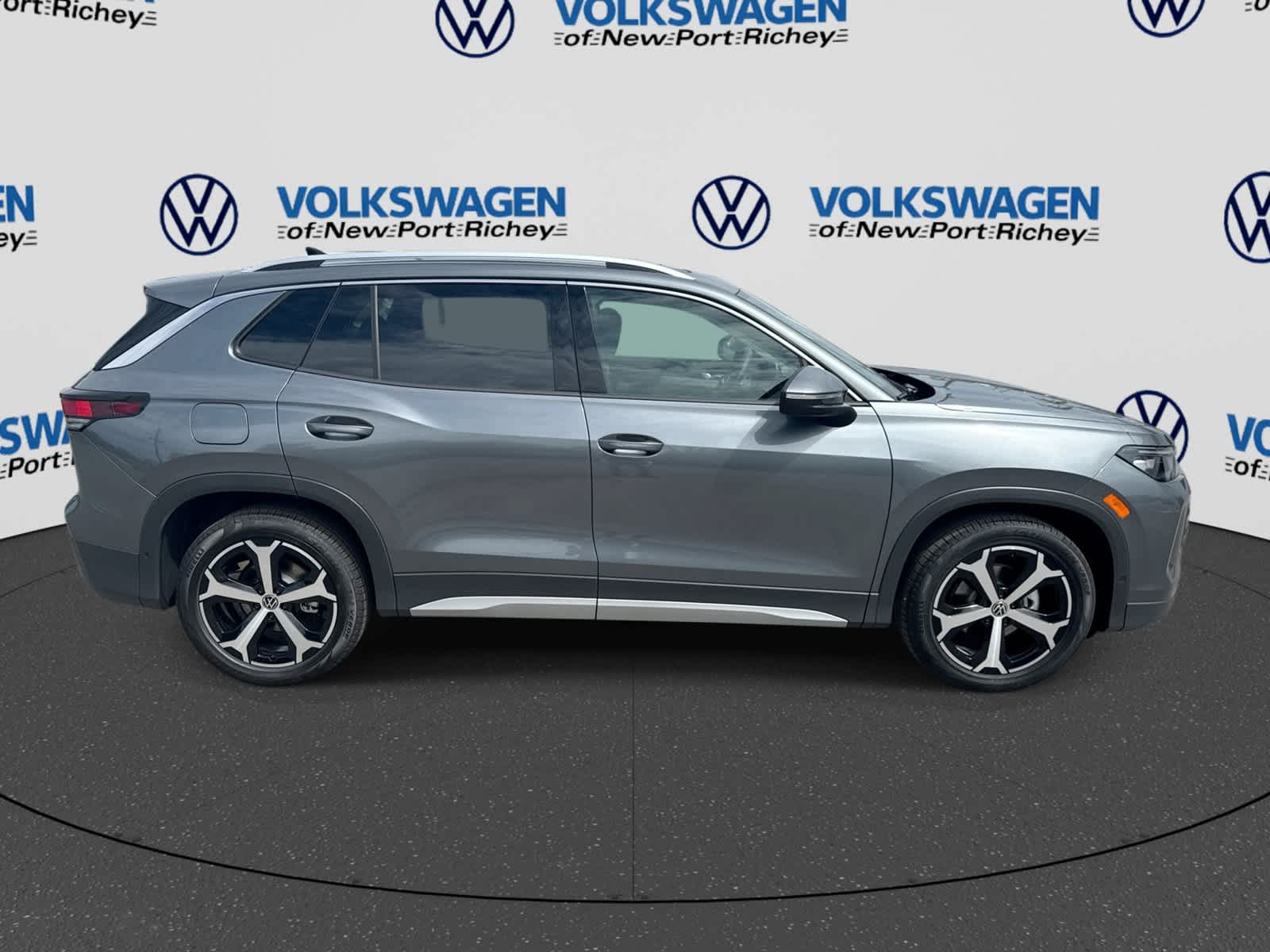 Volkswagen Tiguan SE 2026