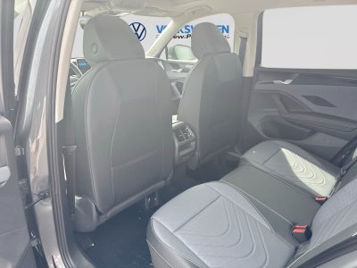 Volkswagen Tiguan SE 2026