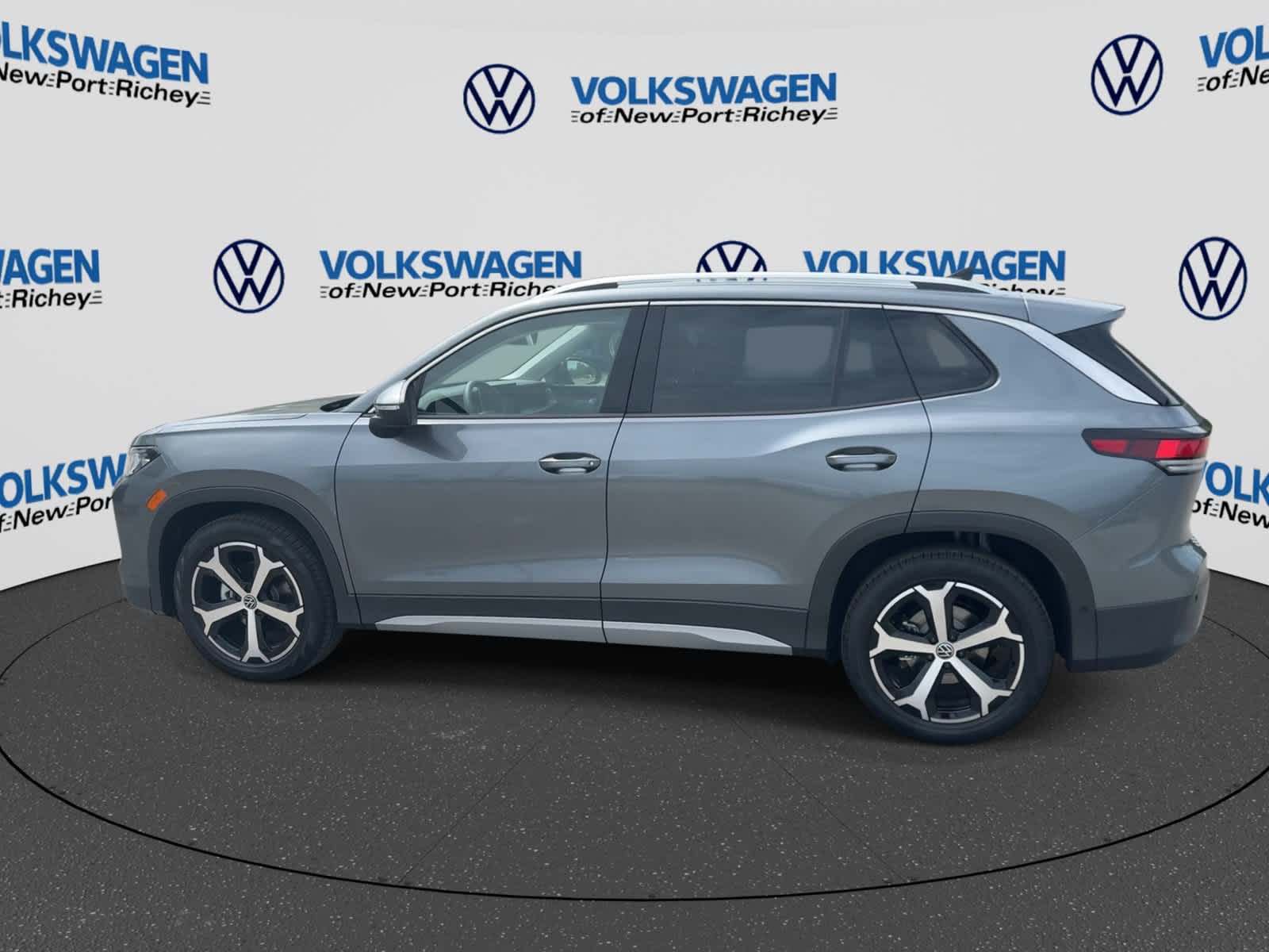 Volkswagen Tiguan SE 2026