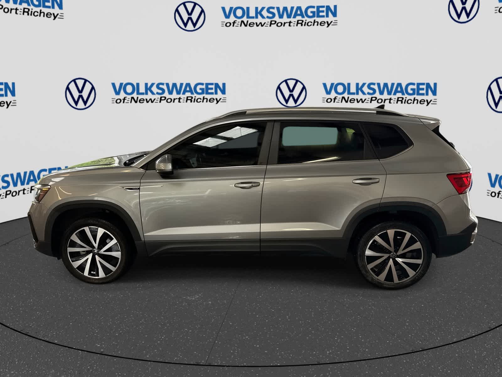 Volkswagen Taos SE 2022