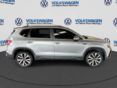 Volkswagen Taos SE 2022