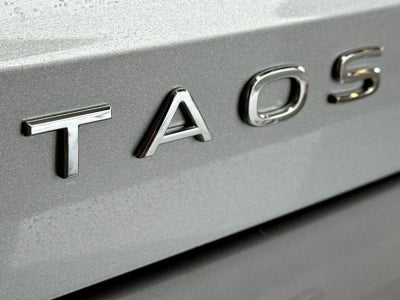 Volkswagen Taos SE 2022