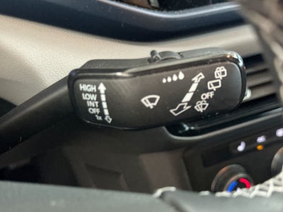 Volkswagen Taos SE 2022