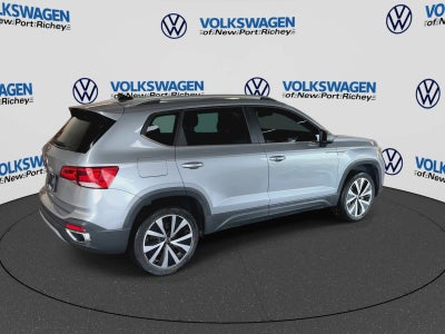 Volkswagen Taos SE 2022