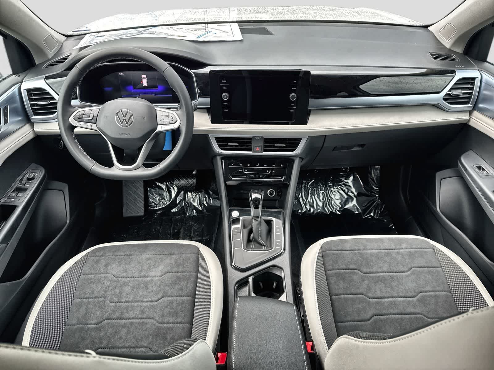 Volkswagen Taos 1.5T SE 2026