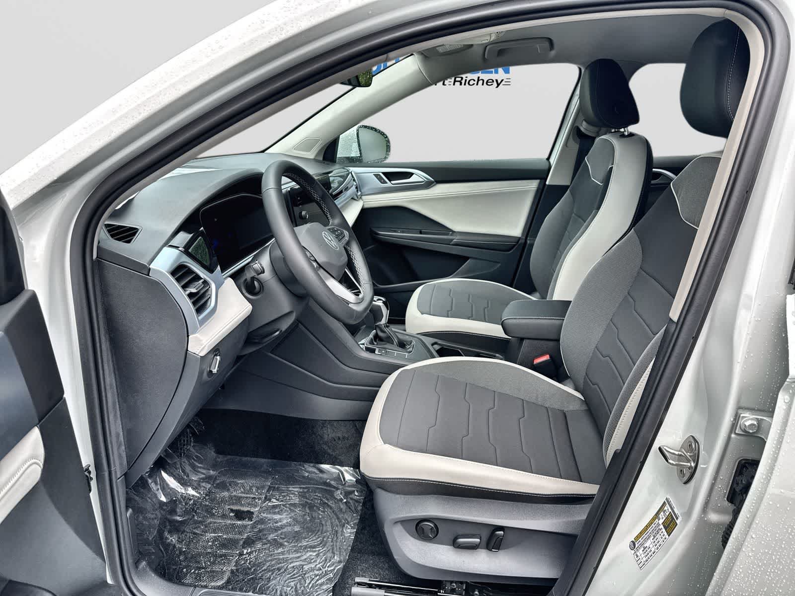 Volkswagen Taos 1.5T SE 2026