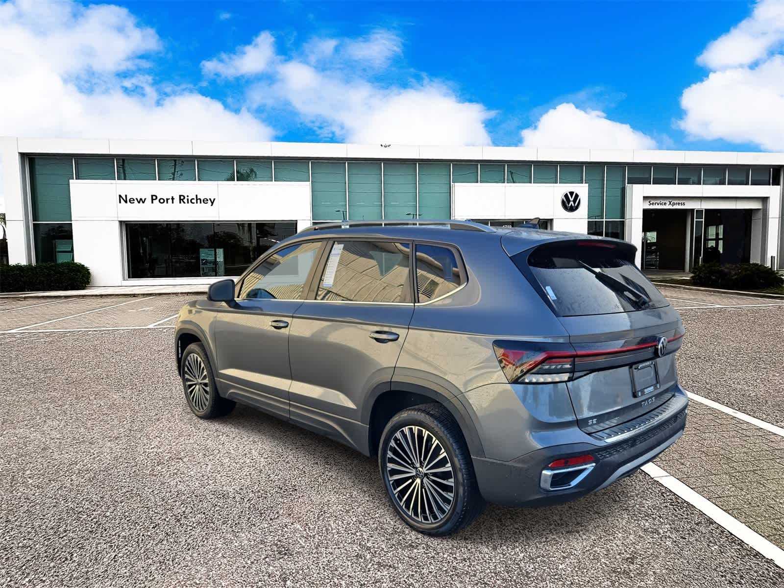 2025 Volkswagen Taos 1.5T SE