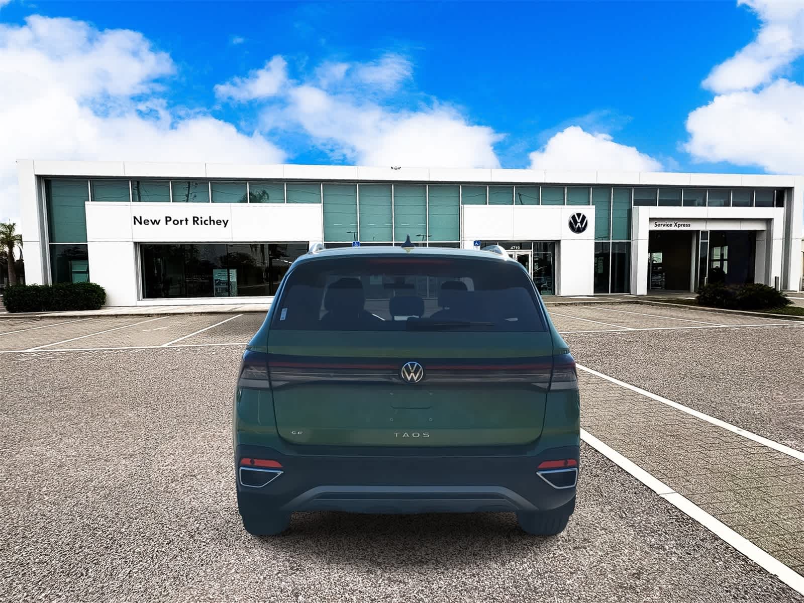 2025 Volkswagen Taos 1.5T SE