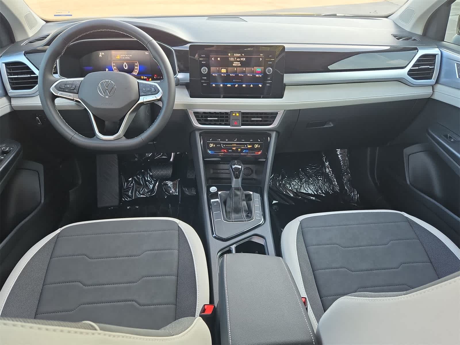 2025 Volkswagen Taos 1.5T SE