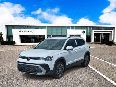 2025 Volkswagen Taos 1.5T SE