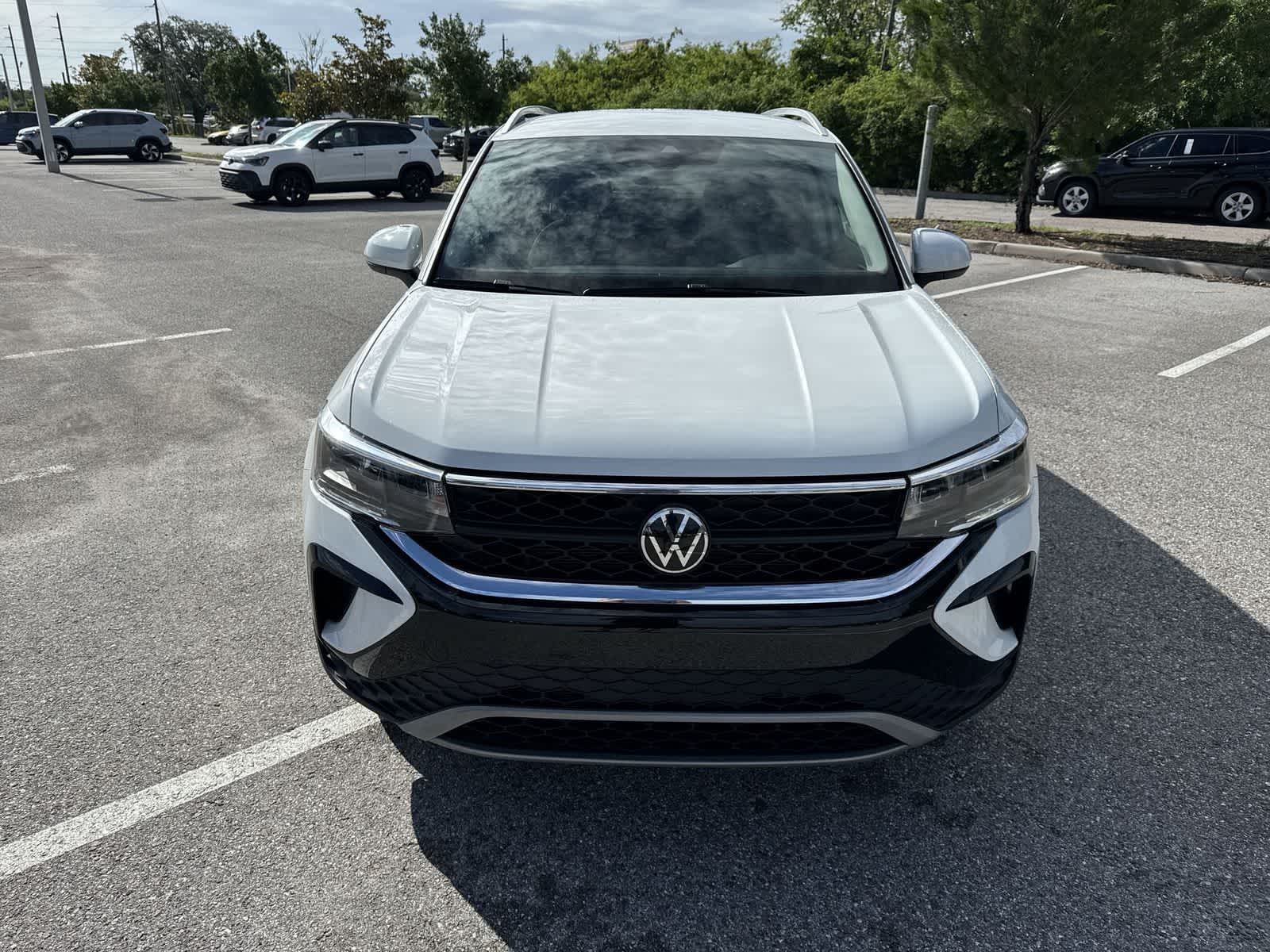Volkswagen Taos SE 2024
